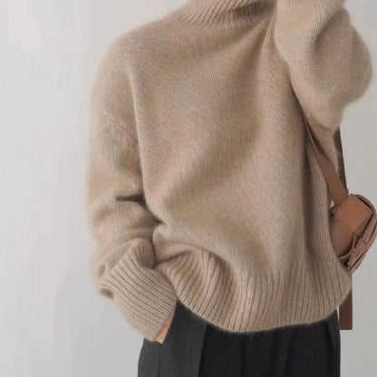 Emilia | Classic Knit Pullover - Melvida Montréal